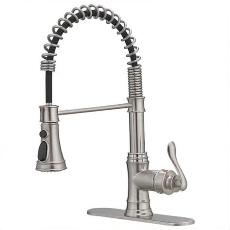 Single Handle Pull Down Sprayer Kitchen Faucet With Advanced Spray