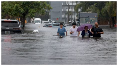 Nueva banda de lluvias se moverá lentamente sobre el sur de Florida y