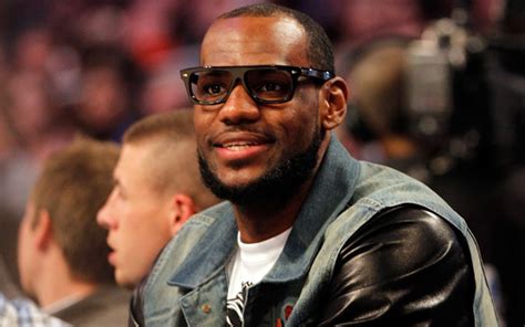 Lebron James Producing Showtime Documentary Shut Up And Dribble