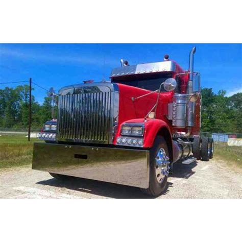 Freightliner Classic And Cabover Boxed End Bumper By Valley Chrome Raney S Truck Parts