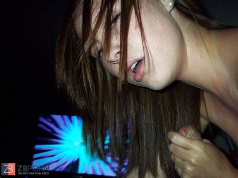 Amber Fellates My Salami ZB Porn