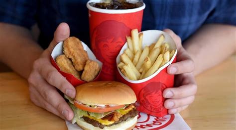 4 for $4 Meal at Wendy’s - SHIP SAVES