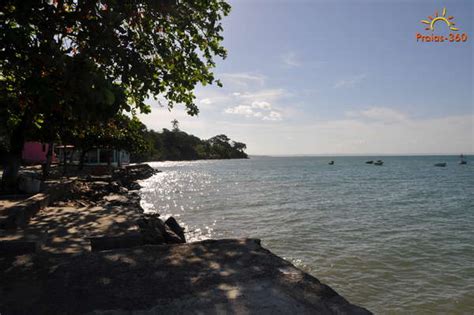 Praia De Manguinhos