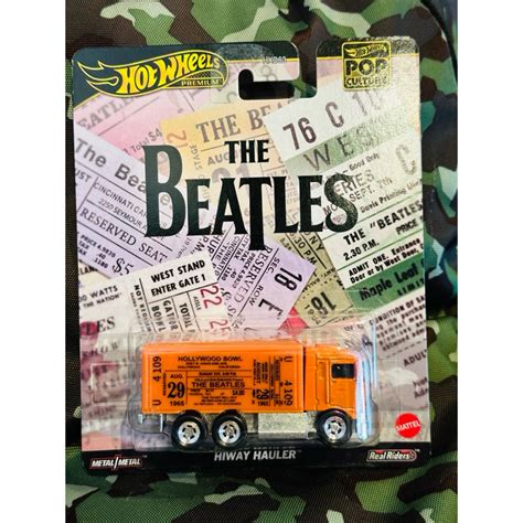 Hobby store xe mô hình Hot Wheels Premium Pop Culture Hiway Hauler phiên bản kỷ niệm ban nhạc