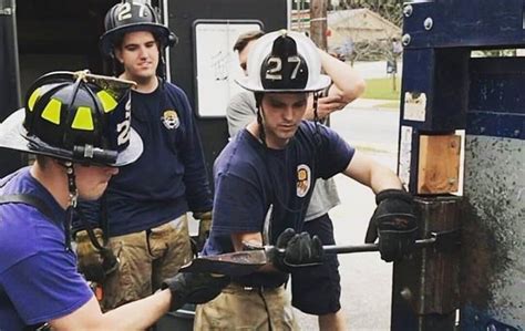 Volunteers Participate In Forcible Entry Training Morningside Vfd