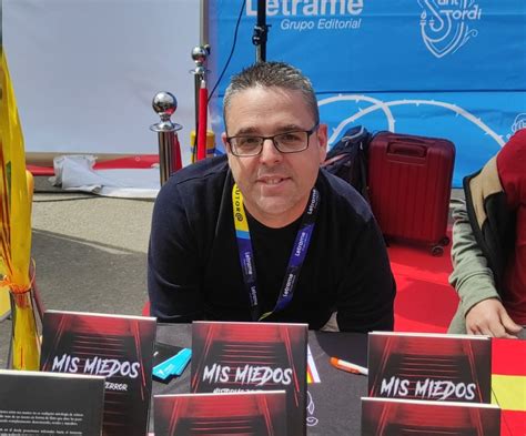 El herradureño Jacob Cabrera Alberto presenta su libro Mis Miedos