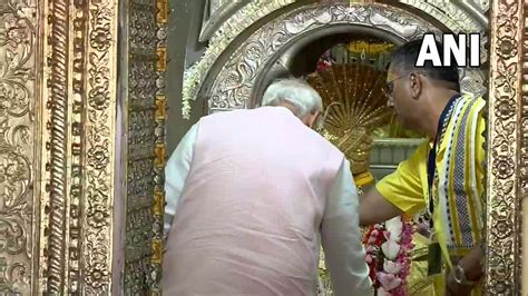 ANI On Twitter WATCH PM Modi Offers Prayers At Brahma Temple In