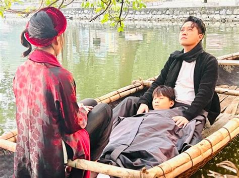 Cùng sinh năm 1978 và số đào hoa Tuấn Hưng lấy vợ hot girl có 3 con người vẫn chưa cưới bạn