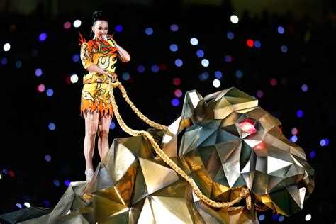 Katy Perry halftime show: Super Bowl 2015 performance - Sports Illustrated