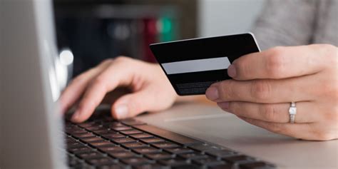 Guide To Online Credit Card Processing For Small Business