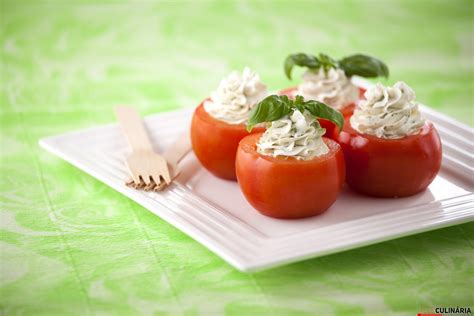 Receita Deliciosa De Tomates Recheados Queijo Creme E Ervas