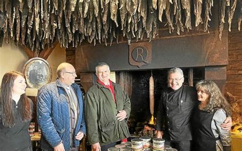 Jean Lassalle Visite La Maison De Landouille Gu Men Sur Scorff Le