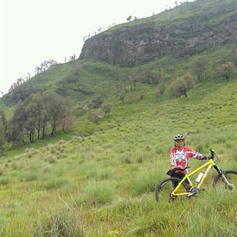 Bromo Cycling Malangtrekker