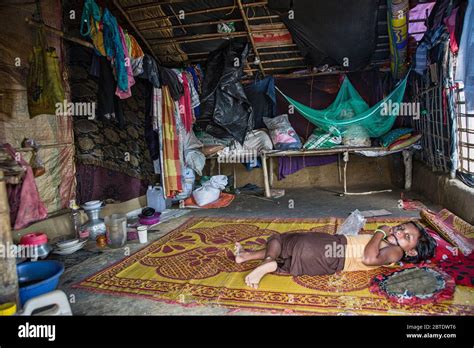 Rohingya refugee in Bangladesh Stock Photo - Alamy