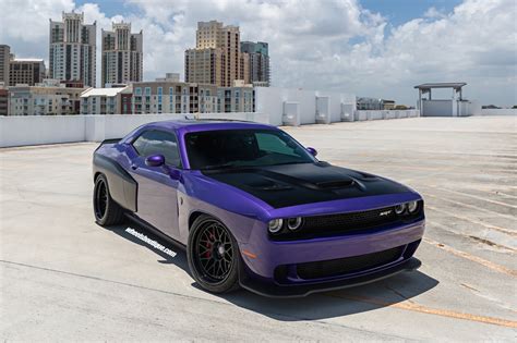 Dodge Challenger Purple HRE Classic 300 | Wheel Front