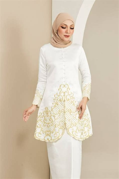 Duchess Baju Kebaya Sulam Raya Collection Women S Fashion