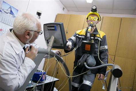 Испытания самоспасателя ШС-30