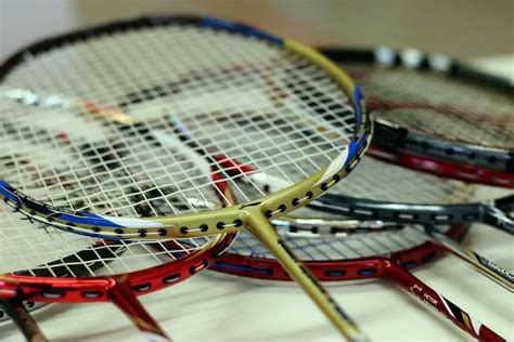 What Badminton String Tension Should I Use? - BadmintonBites