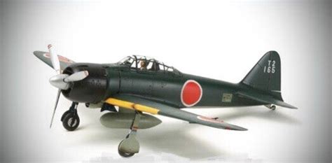 Hobby Master Ha8812 Japan A6m3 Type 22 T2 165 Flown By Shoichi Sugita 204 Kokutai Imperial