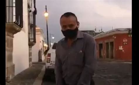 Denuncian A Hombre Que Orina En La Calle Chapin Tv