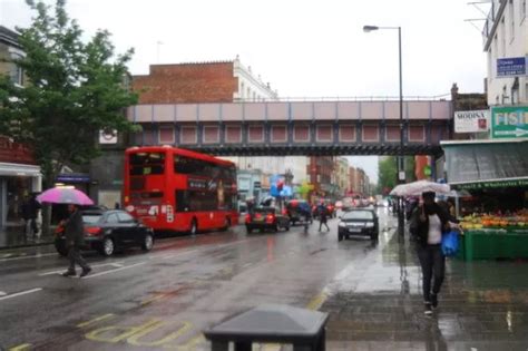 The seriously pointless London Underground journey that's less hassle ...