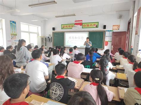 徐庄镇刘沟小学 徐庄镇乡村首席教师工作室开展语文专题复习研讨课学校时讯dfedu