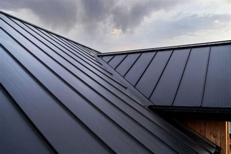 Benefits Of Installing Insulated Roof Panels