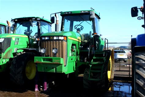 John Deere 8410T: Specs, Engine, Transmission, Dimensions