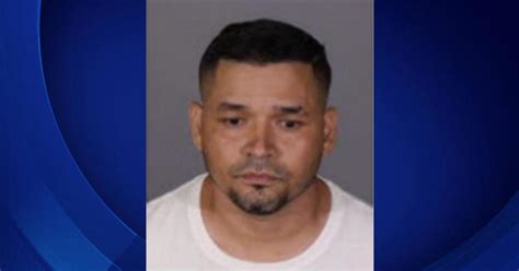 Man Arrested For Sexually Abusing 13 Year Old Girl Walking Home In Van Nuys Cbs Los Angeles