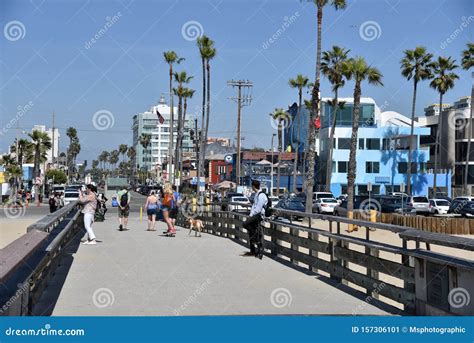 Venice Beach Pier editorial photo. Image of destination - 157306101