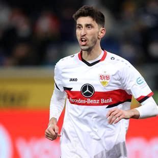 Vfb Stuttgart Atakan Karazor Nach Sechs Wochen U Haft In Ibiza