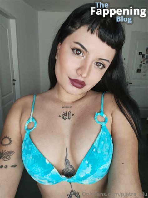 Pietra Blu Nude Leaks Photo 35 TheFappening