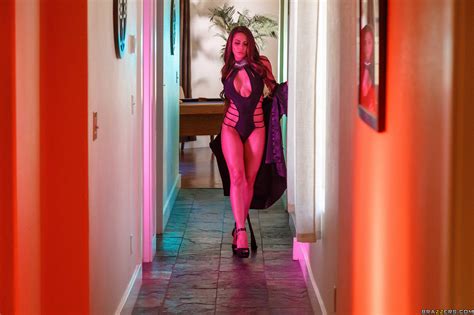 Madison Ivy Gets That Massive Cock She S Been Craving For Photos Johnny Sins Milf Fox