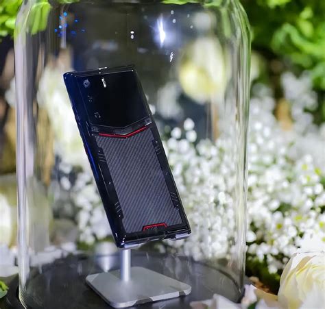 VERTU WEB3手机下“血本”拿下央视黄金时间段广告 - 哔哩哔哩