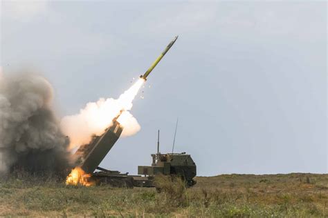 Philippines to Acquire HIMARS, More BrahMos Missiles in Coming Years