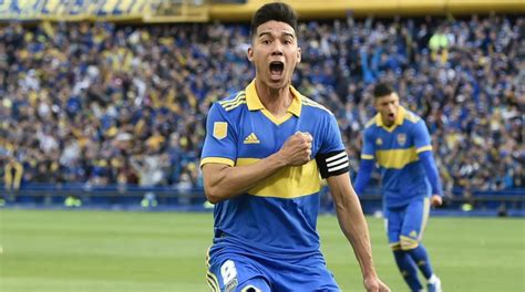 SÓ PRÉ CONTRATO Dirigente do Boca Juniors bate o pé por