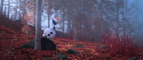 Josh Gad explains why Olaf's maturity is so important in "Frozen 2" - Inside the Magic