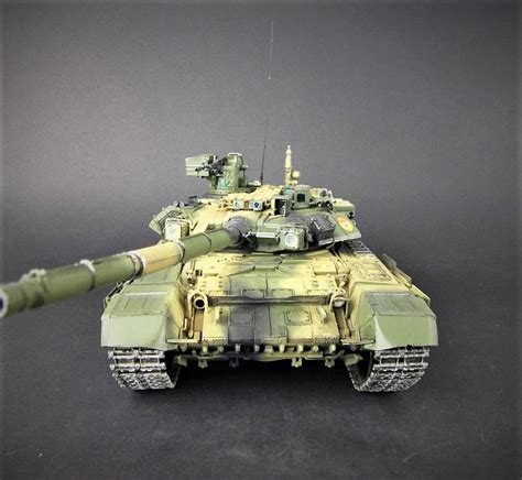T-90 — Каропка.ру — стендовые модели, военная миниатюра