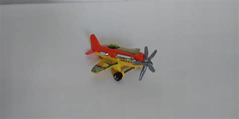 Mattel Hot Wheels Samolot Mad Propz Model 1 64 8644199264 Oficjalne Archiwum Allegro