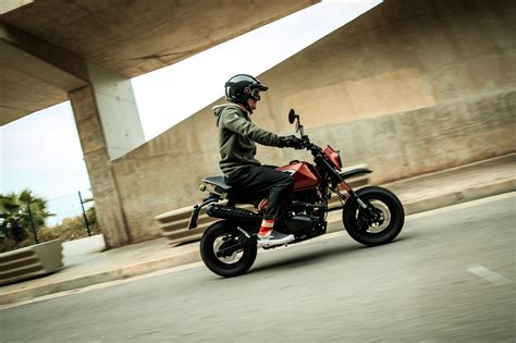 Crossfire 125 XS CBS