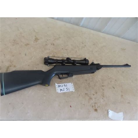 New GAMO 04-1C Pellet Gun with Scope