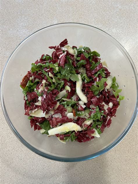 Radicchio & Rocket Salad - 9 Benefits: - Natural Therapy Clinic