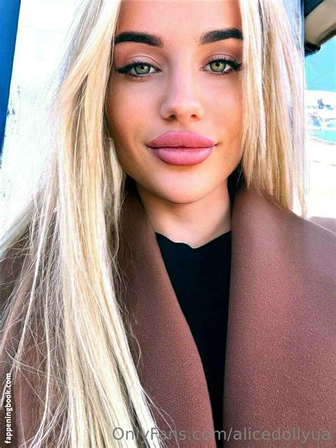 Alicedolla Alicedollyua Nude OnlyFans Leaks Fappening FappeningBook