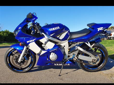 Yamaha Cc Yzf R Shannons Club Online Show Shine