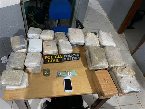 Casal é preso transportando 28 quilos de maconha Correio de Carajás