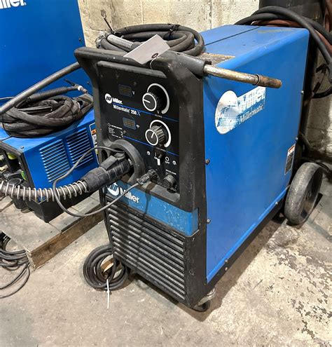 Miller Millermatic 250x 200 Amp Welder S N La218293 200 230 1 60