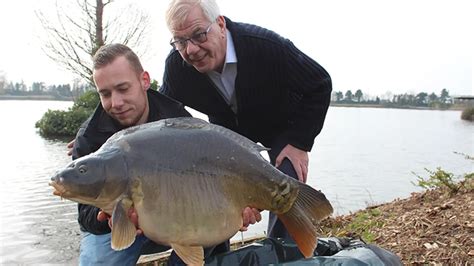 The Carp Specialist Und De Koperen Plas Verlosen Angelurlaub F R Zwei