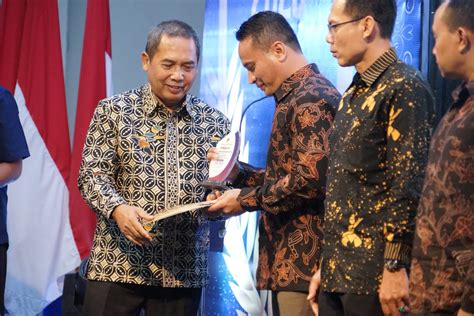 Apresiasi Motivasi Kerja Pemkab Madiun Gelar Sakip Award