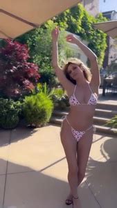 INSTA VID RG Heidi Klum Dancing In A Bikini Phun Org Forum