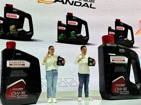 Daihatsu Luncurkan Daihatsu Genuine Oil Kemasan Baru Di Arena Giias